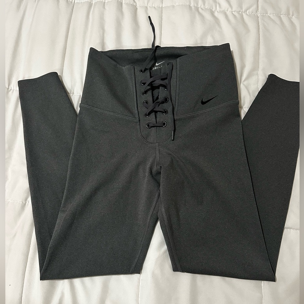 Nike leggings
In great condition